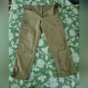 FLAWED Duluth Trading Co 44x34 Flex Fire Hose Cargo Pants